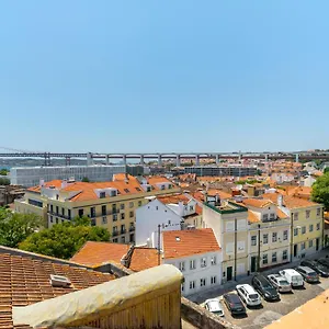 Whome | Premium River View Lisboa